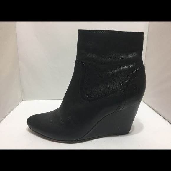 Frye "Regina" Wedge Ankle Boots Black Leather 7M - Picture 5 of 12